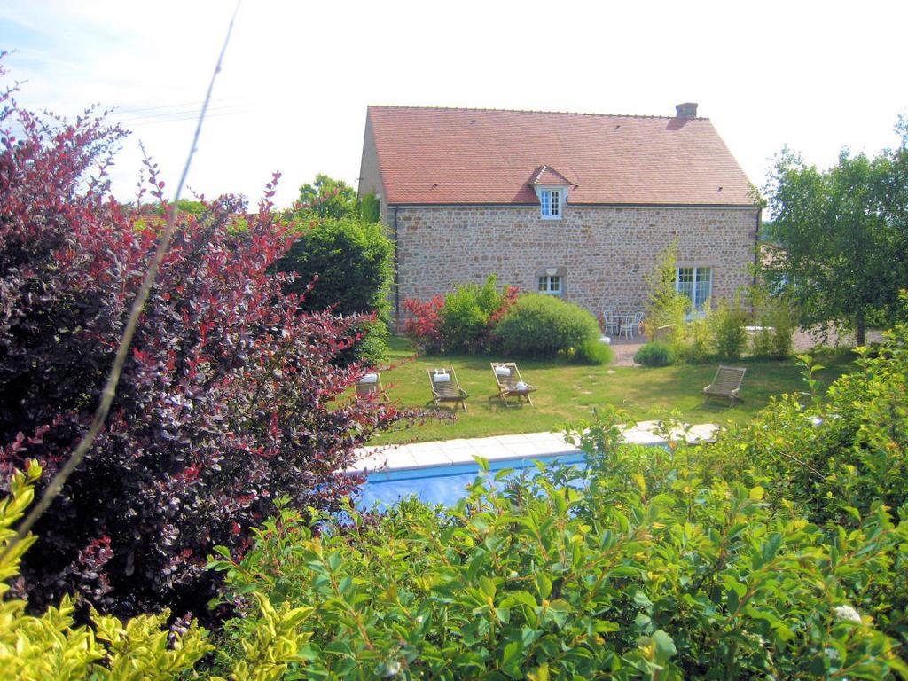 La Clef Des Champs Bed & Breakfast La Roche-en-Brenil ภายนอก รูปภาพ